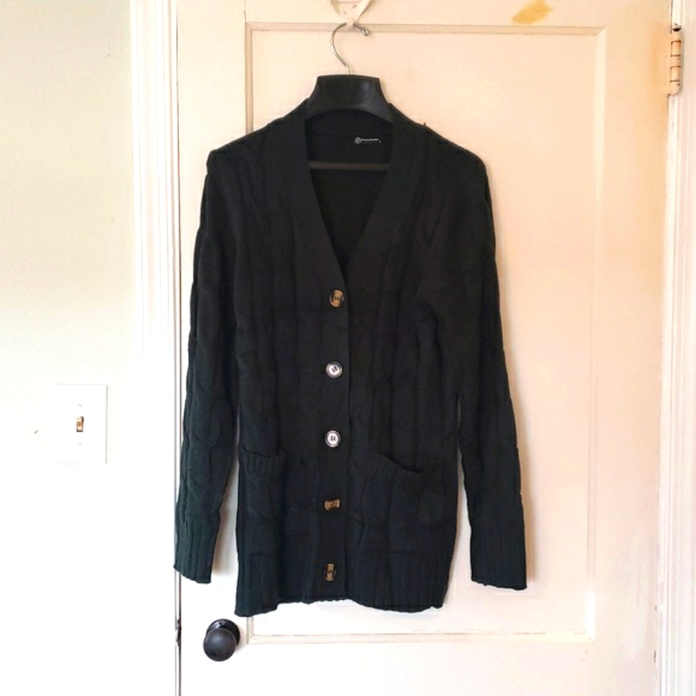 Dark Hunter Green Button-Up Cardigan With Pockets